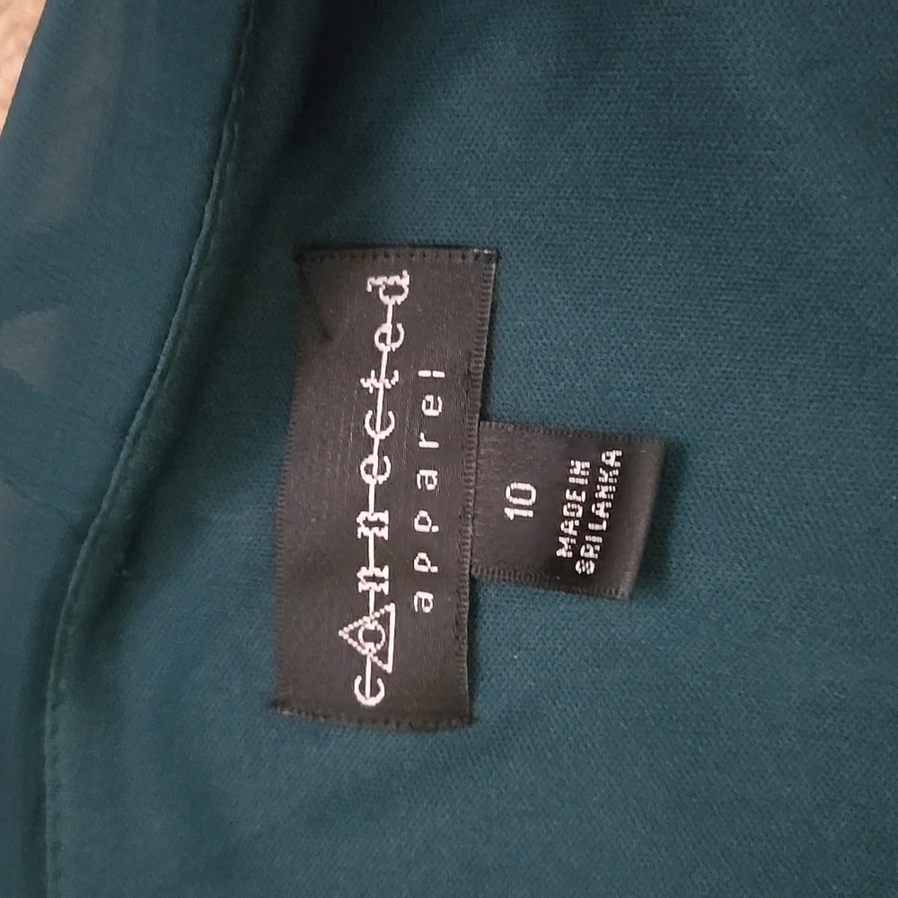 Ladies dress - Picture 12 of 14